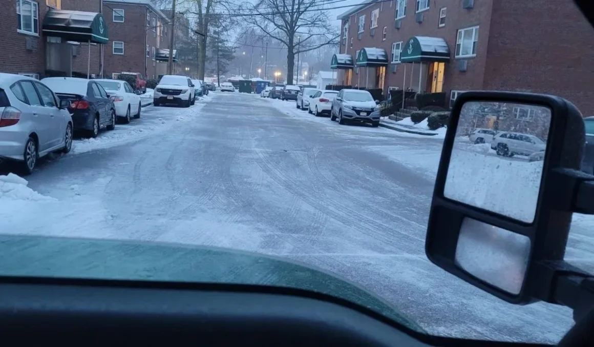 WhatsApp-Image-2025-09-14-at-1.59.07-AM-relxe5v3qkrw1rtzldg1n7svkny9fsw0xs0x2jd5co